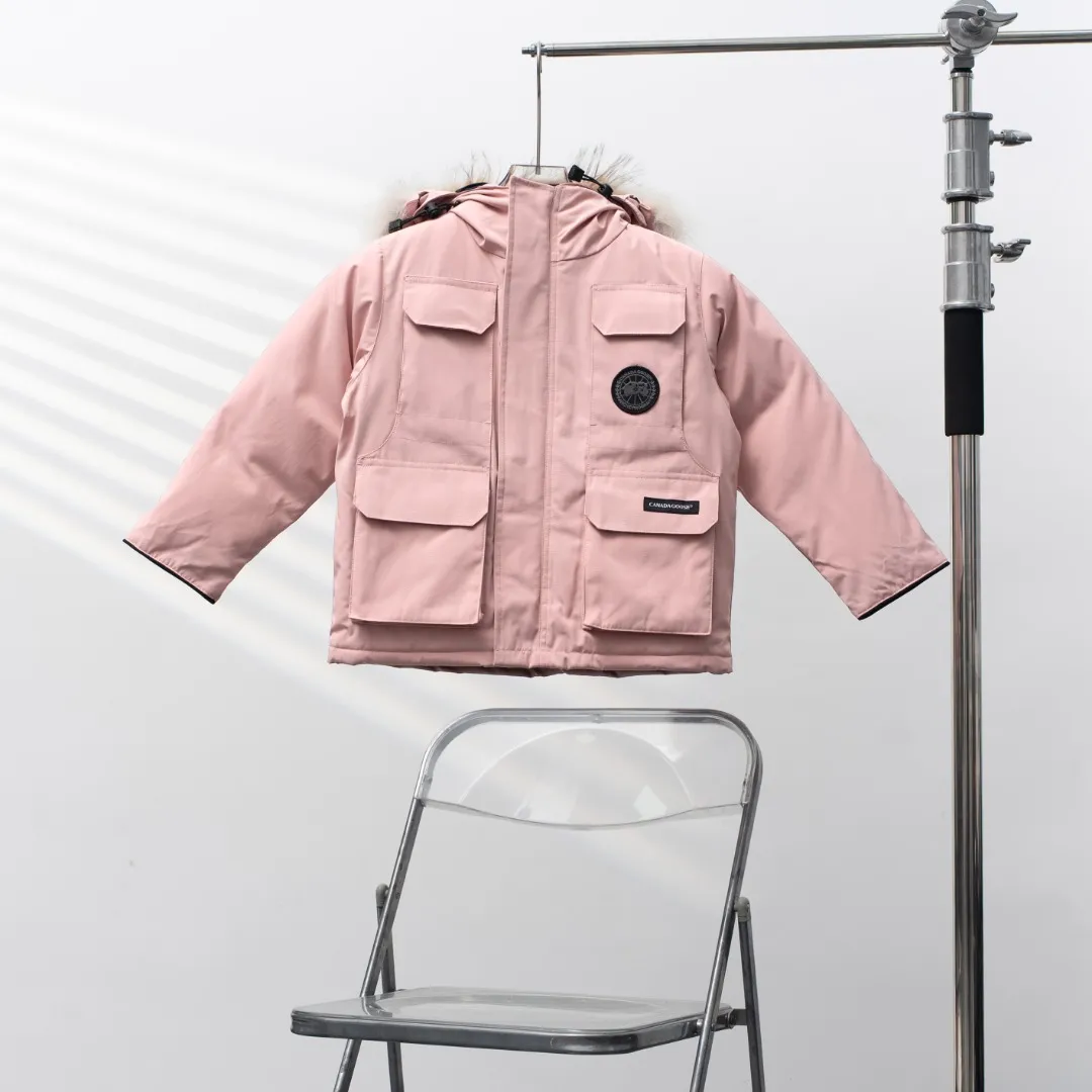 P660 CANADA GOOSE丨Canada Goose C08 children's clothing, children's hooded down jacket Color: Shapi Pink Size: 110-160